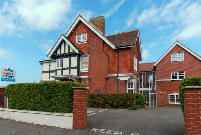 1 Bedroom Apartment To Rent In Cuthbert Road, Domneva Heights, CT8