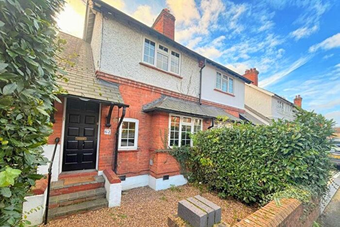 3 Bedroom Semi-Detached House To Rent In Old Woking, GU22