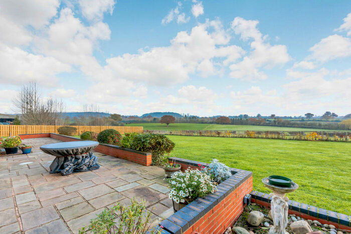 4 Bedroom Detached House For Sale In Astwood Lane, Stoke Prior, Bromsgrove Worcestershire, B60