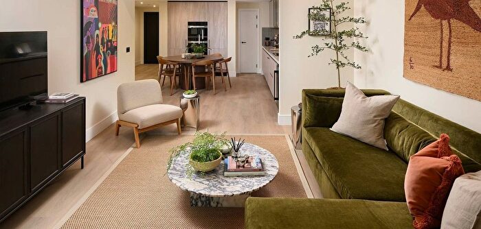 2 Bedroom Flat For Sale In Regents View, Pritchards Road, Bethnal Green, E2