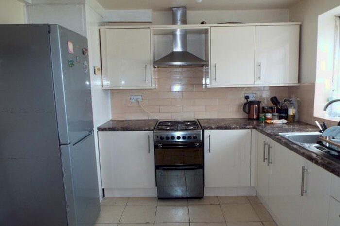 3 Bedroom Property To Rent In Rochester Road, Gravesend, DA12