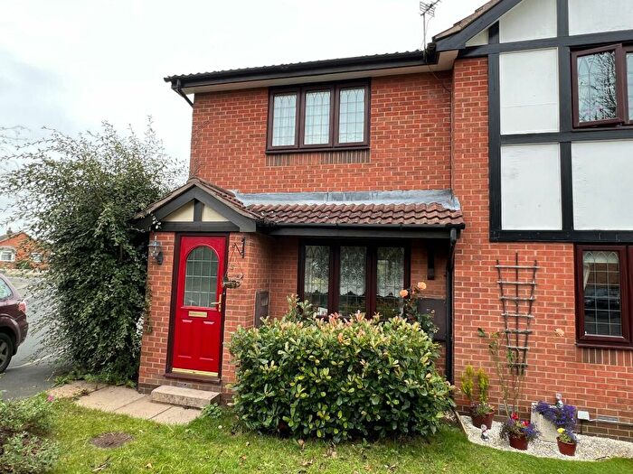 2 Bedroom Semi-Detached House To Rent In Newcastle Close, Grantham, NG31