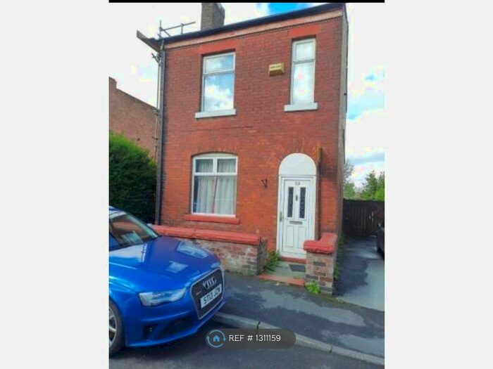 4 Bedroom Detached House To Rent In Mount Street, Swinton, Manchester, M27