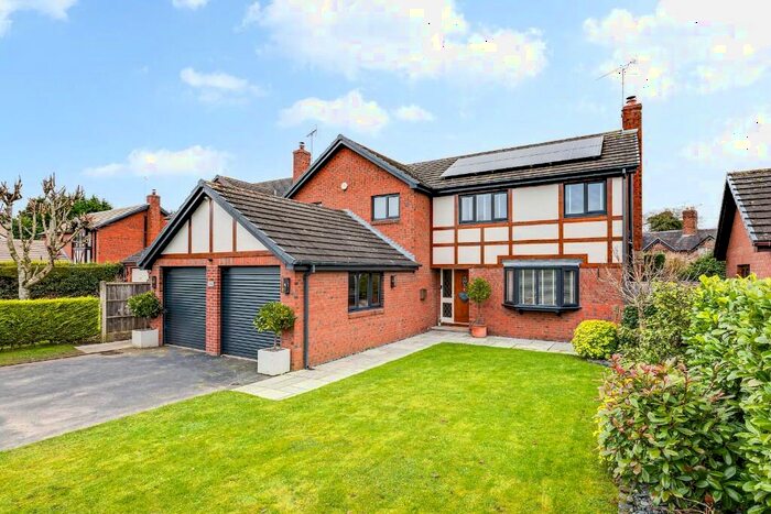 4 Bedroom Detached House For Sale In Back Lane, Spurstow, CW6