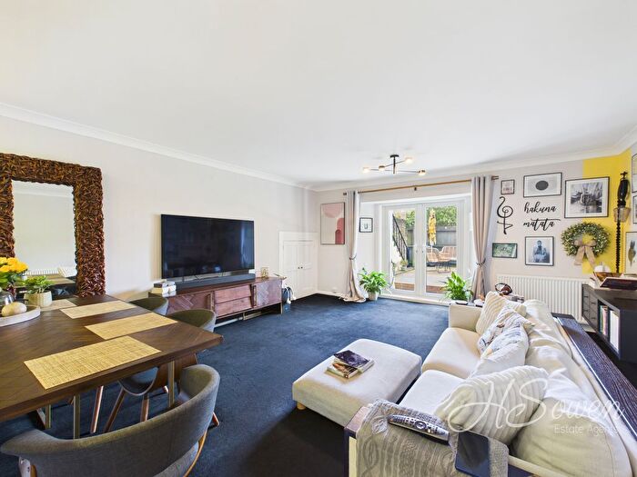 2 Bedroom Flat For Sale In Park Hill Road, Torquay, TQ1