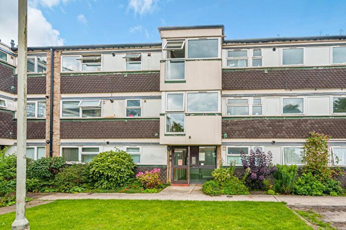 1 Bedroom Flat For Sale In Headington, Oxford, OX3