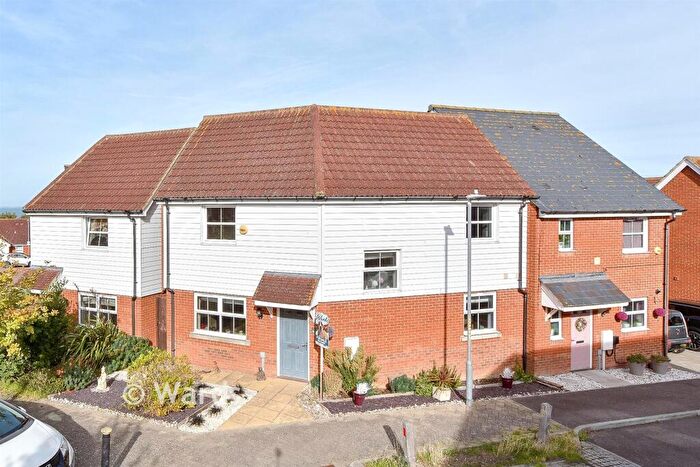 3 Bedroom Semi-Detached House For Sale In Cliffhouse Avenue, Minster On Sea, Sheerness, Kent, ME12