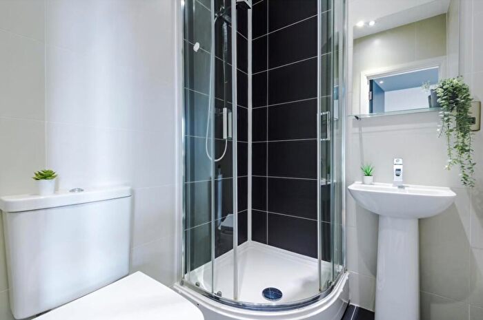 1 Bedroom Flat To Rent In Upper New Walk, Leicester, LE1