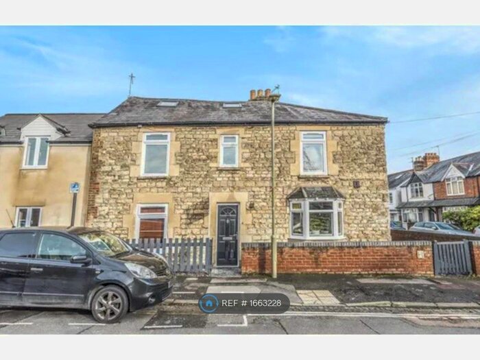 2 Bedroom Terraced House To Rent In Howard Street, Oxford, OX4