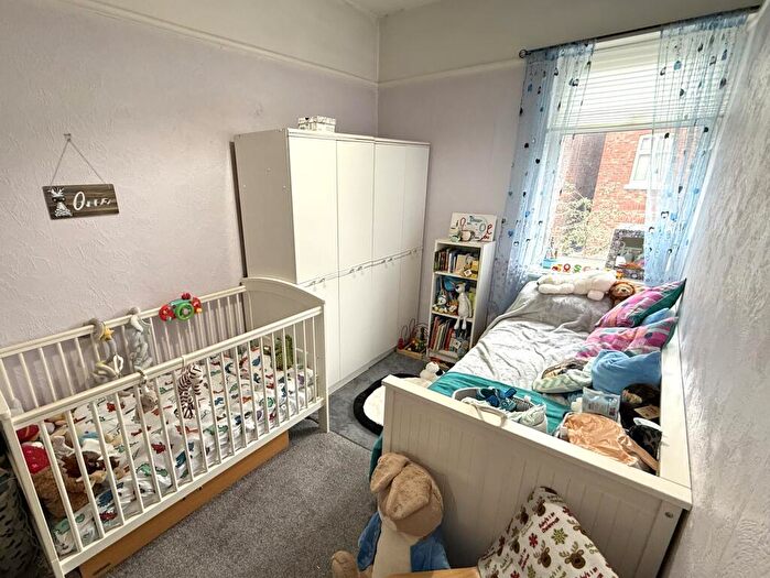 2 Bedroom Semi-Detached House For Sale In Countess Street, Stockport, SK2