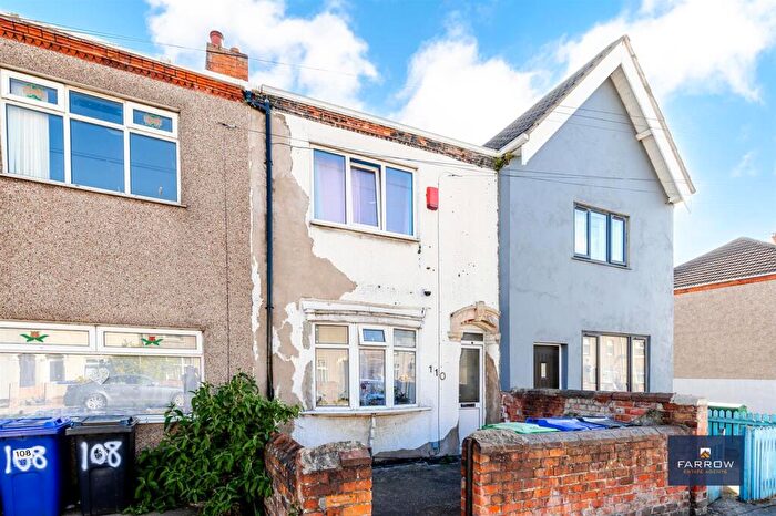 3 Bedroom Terraced House For Sale In Elsenham Road, Grimsby, DN31