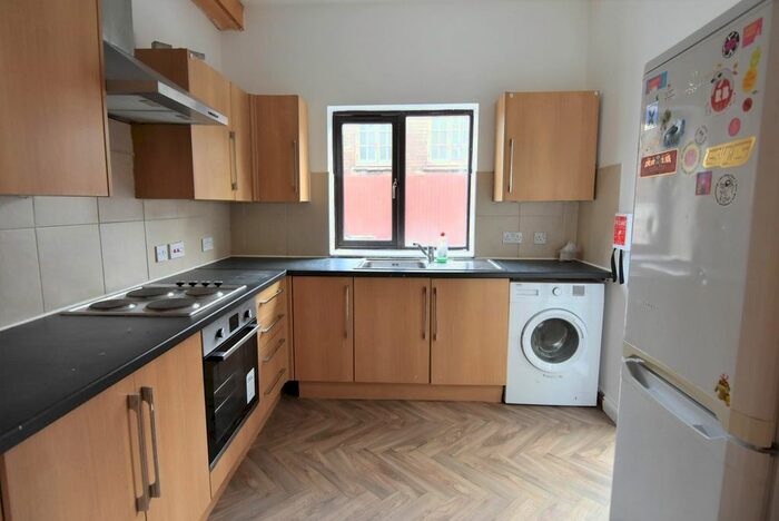 3 Bedroom Flat To Rent In Flat A -Stokes Croft, Stokes Croft, BS1