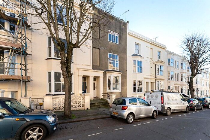 2 Bedroom Flat To Rent In York Road, Hove, East Sussex, BN3