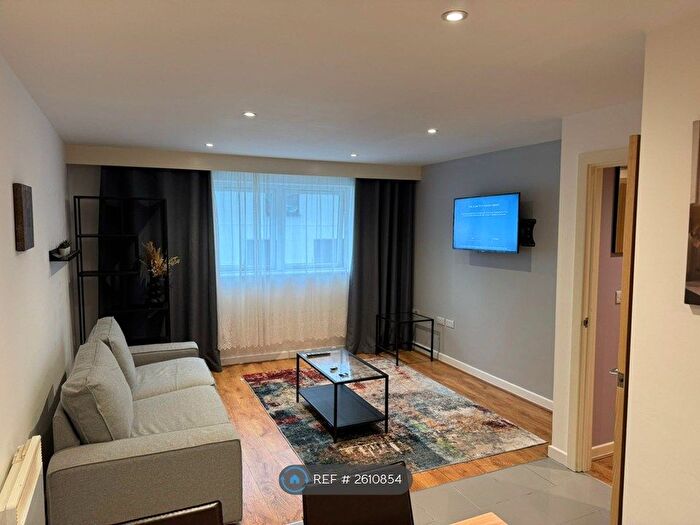 1 Bedroom Flat To Rent In Naval Road, Manchester, M4