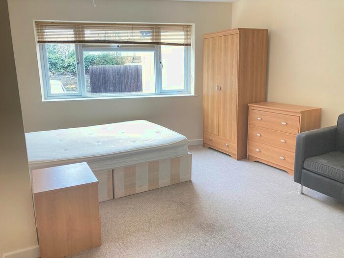 Studio To Rent In St Barnabas Road, Cambridge, CB1