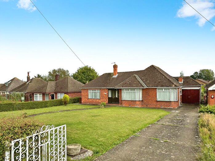 3 Bedroom Detached Bungalow For Sale In Lincoln Road, Nettleham, LN2