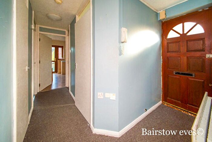 1 Bedroom Flat To Rent In Lennox Road, Walthamstow, E17