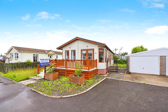 2 Bedroom Park Home For Sale In Silloth, Cumbria, CA7