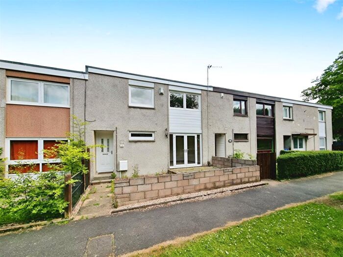 2 Bedroom Terraced House To Rent In Forres Drive, Glenrothes, KY6