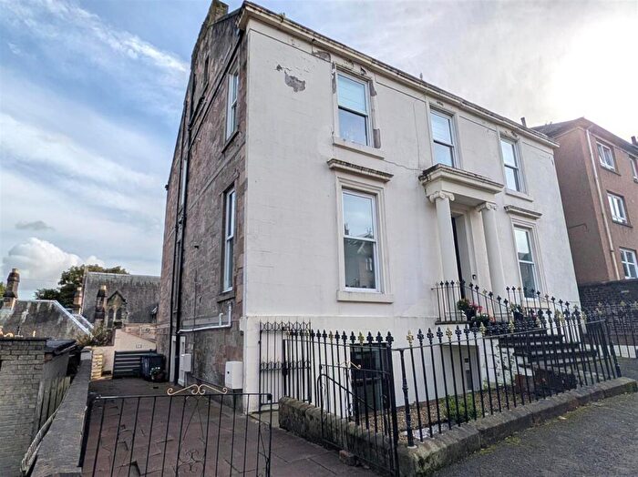 3 Bedroom Flat For Sale In Campbell Street, Greenock, PA16