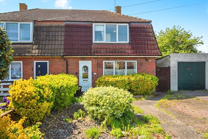 3 Bedroom Semi-Detached House For Sale In Edinburgh Road, Isle Of Grain, Rochester, Kent, ME3