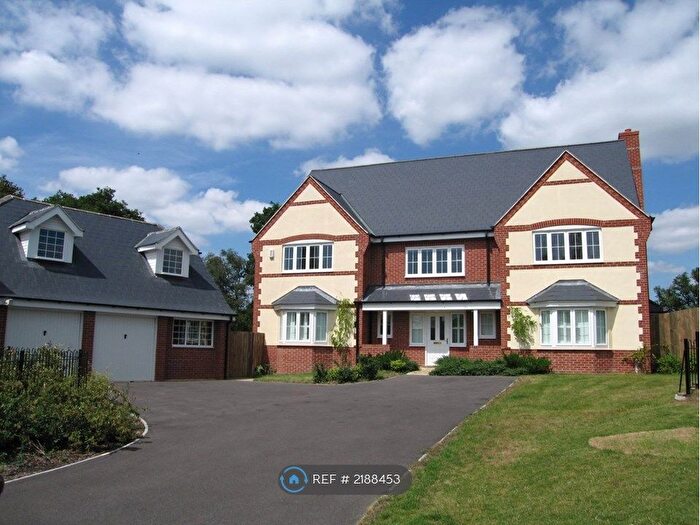 5 Bedroom Detached House To Rent In Knoll Gardens, Newbury, RG20