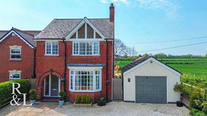 3 Bedroom Detached House For Sale In Church Lane, Whitwick, Coalville, LE67
