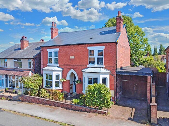 4 Bedroom Detached House For Sale In Daisy Road, Mapperley, NG3