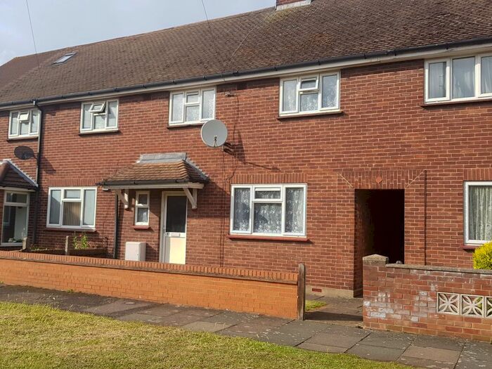 3 Bedroom Terraced House To Rent In Mareth Road, Bedford, MK42