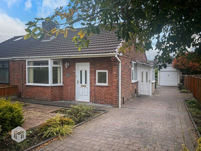 2 Bedroom Bungalow For Sale In Lea Gate Close, Harwood, Bolton, BL2