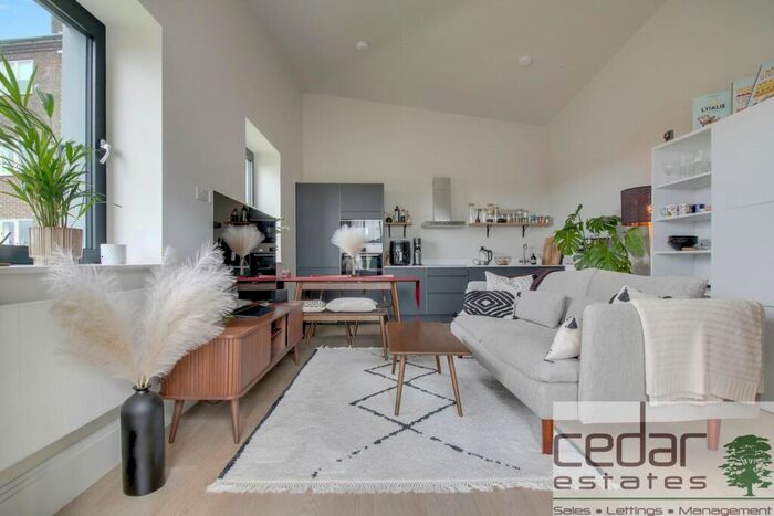 1 Bedroom Flat To Rent In Mansfield Heights, East Finchley, N2