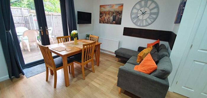 4 Bedroom Semi Detached House To Rent In Blackmires Way, Sutton-in-Ashfield, NG17