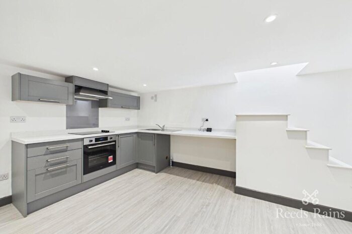 1 Bedroom Apartment To Rent In Bickerton Road, Sheffield, South Yorkshire, S6