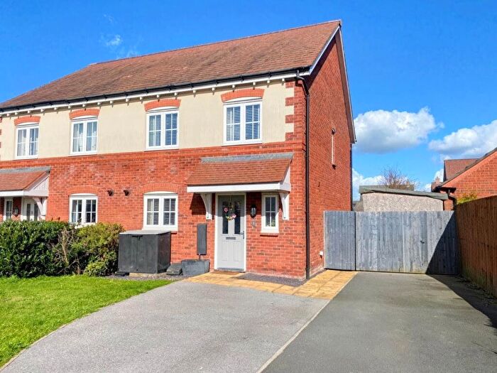 4 Bedroom Semi-Detached House For Sale In Ravencroft Street, Moulton, Northwich, CW9