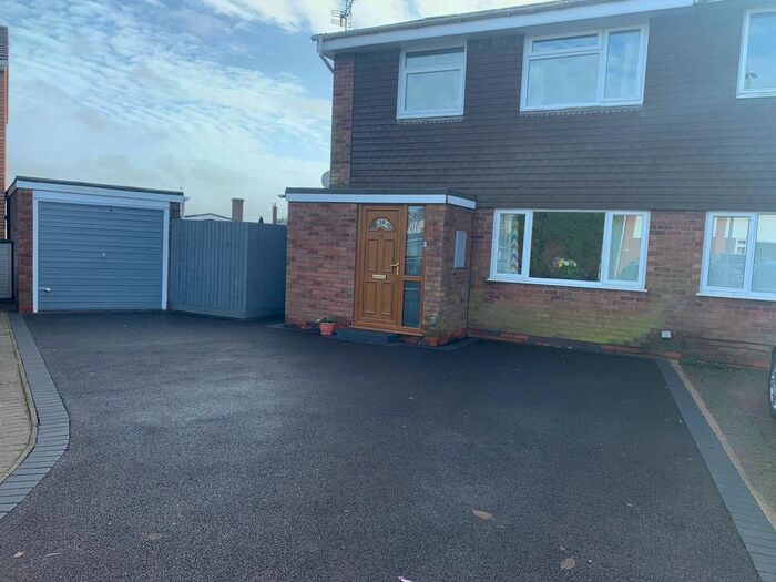 1 Bedroom Maisonette To Rent In Guthlaxton Avenue, Lutterworth, LE17