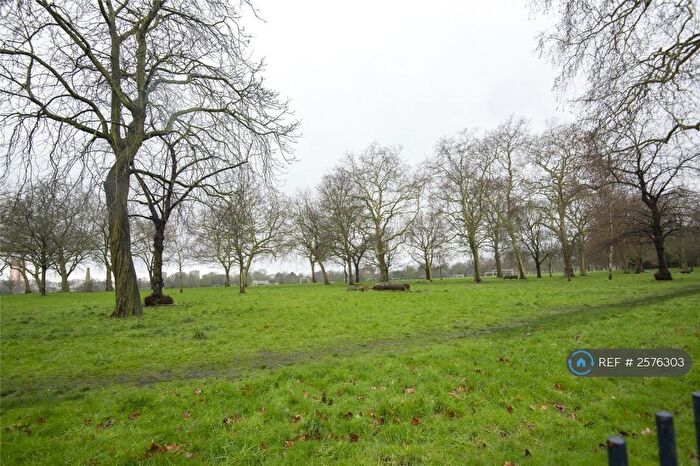 1 Bedroom Flat To Rent In Cadogan Terrace, London, E9