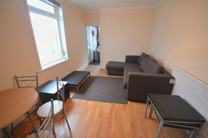 4 Bedroom Terraced House To Rent In Tewkesbury Street, Cathays, CF24