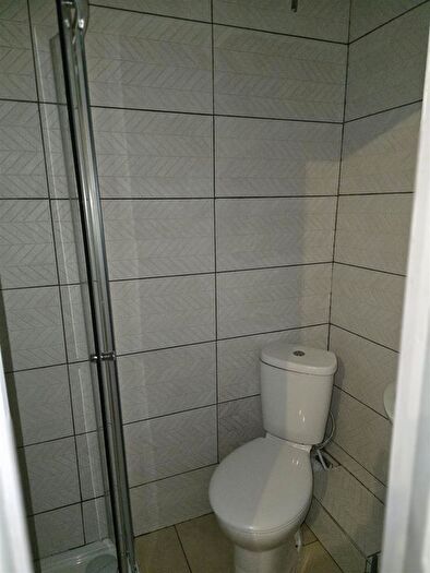 Studio To Rent In High Street, Rushden, NN10