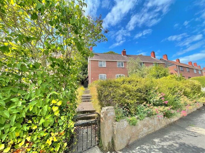 3 Bedroom Semi-Detached House To Rent In Southwood Drive, Coombe Dingle, Bristol, BS9