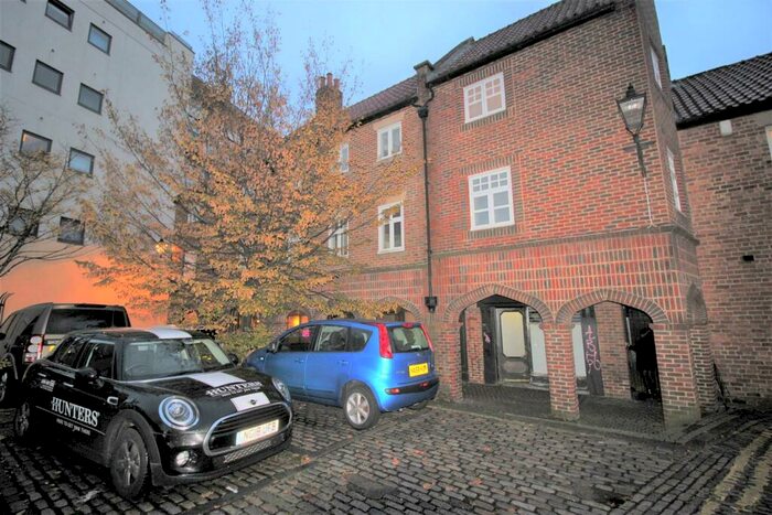 3 Bedroom Apartment To Rent In Taylor Court, Monk Street, Newcastle Upon Tyne, NE1