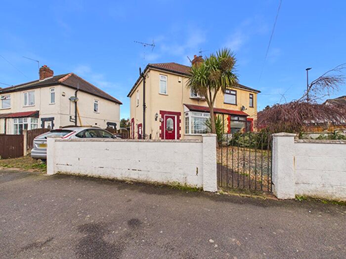 3 Bedroom Semi Detached House For Sale In Albert Road, Chaddesden, DE21