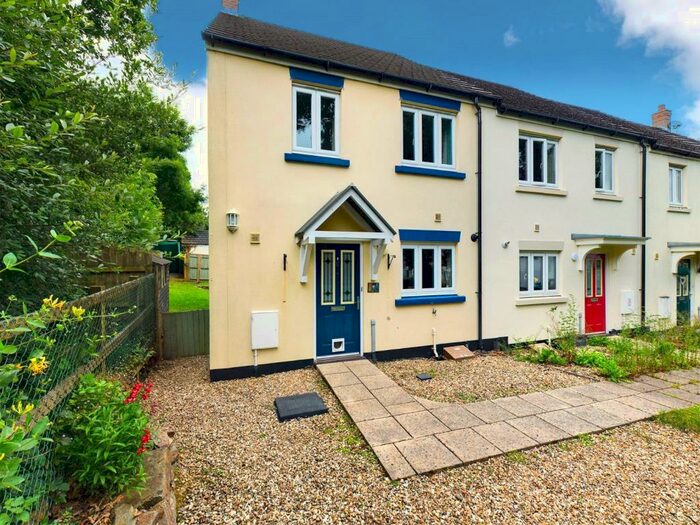 3 Bedroom End Of Terrace House For Sale In Hatherleigh, Okehampton, EX20