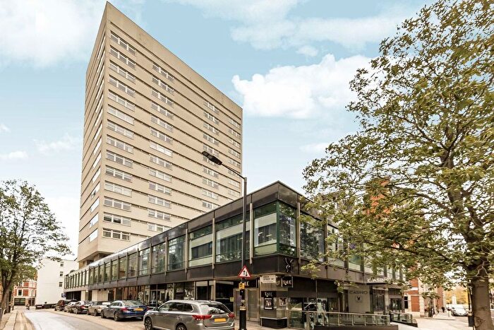 3 Bedroom Flat To Rent In Brick Street, London, W1J