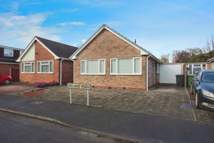 2 Bedroom Bungalow For Sale In Leyland Road, Bulkington, Bedworth, Warwickshire, CV12