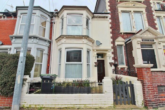 3 Bedroom Terraced House To Rent In Queens Road, North End, PO2