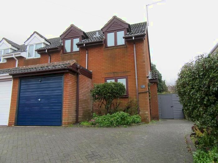 3 Bedroom Semi-Detached House To Rent In Belvoir Bank, Malvern, Worcestershire, WR14