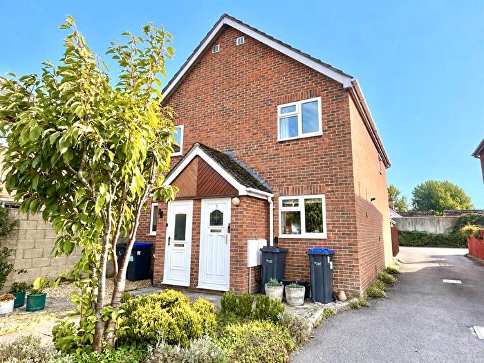 2 Bedroom Semi Detached House For Sale In Eveque Court, Quidhampton, Salisbury, SP2