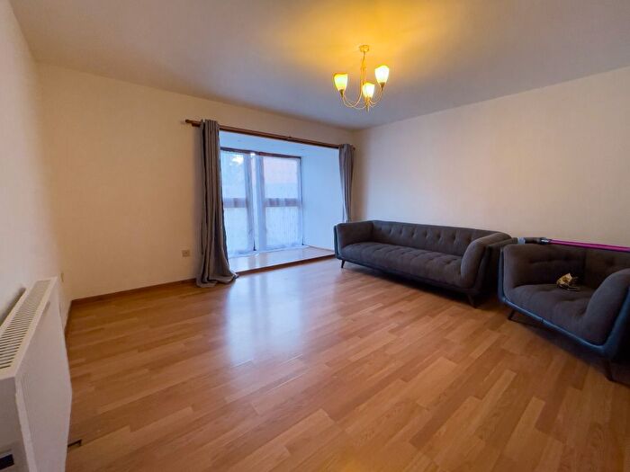 1 Bedroom Flat To Rent In Eastwell Road, Lochee West, Dundee, DD2