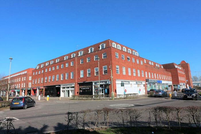 1 Bedroom Flat To Rent In Fretherne Road, Welwyn Garden City, AL8