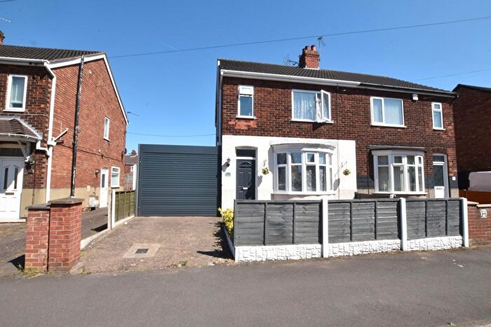 3 Bedroom Semi-Detached House For Sale In Fairmont Crescent, Scunthorpe, DN16